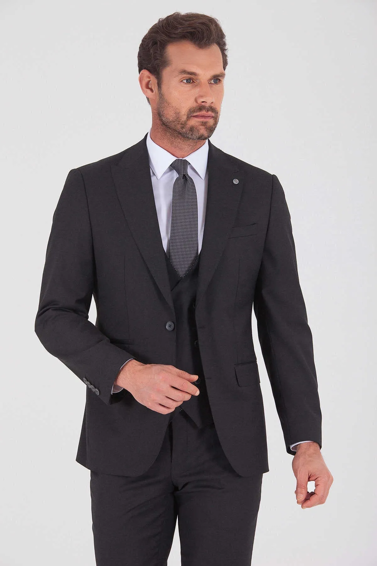Slim Fit Peak Lapel Plain Wool Blend Classic Suit with Vest, Dark Gray